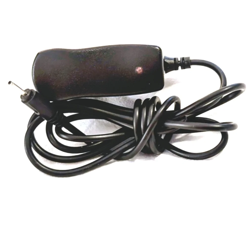 Universal Travel Charger – Model XK-1.9 – 5V 200mA Output